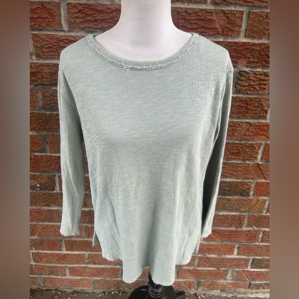 North Star Base layering Shirt Size SMALL